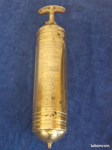 Antiker feuerlöscher - antiker,