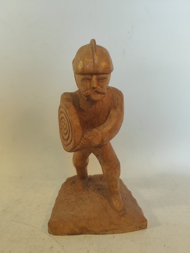 Schnitzerei holzfigur - schnitzerei,